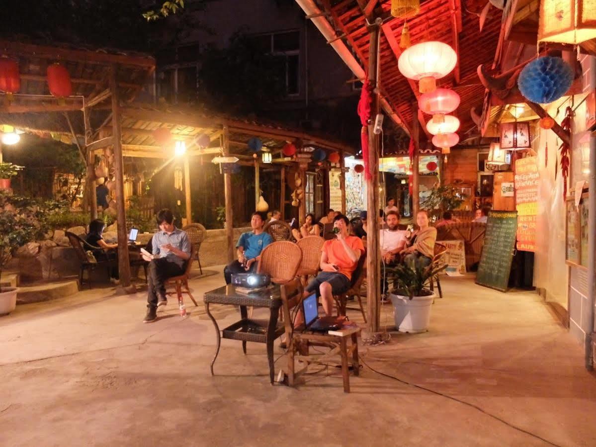 Hello Chengdu International Youth Hostel Dış mekan fotoğraf